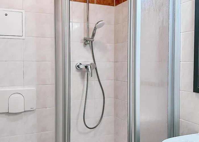 Bernhard, App 124a * شيمنيتز